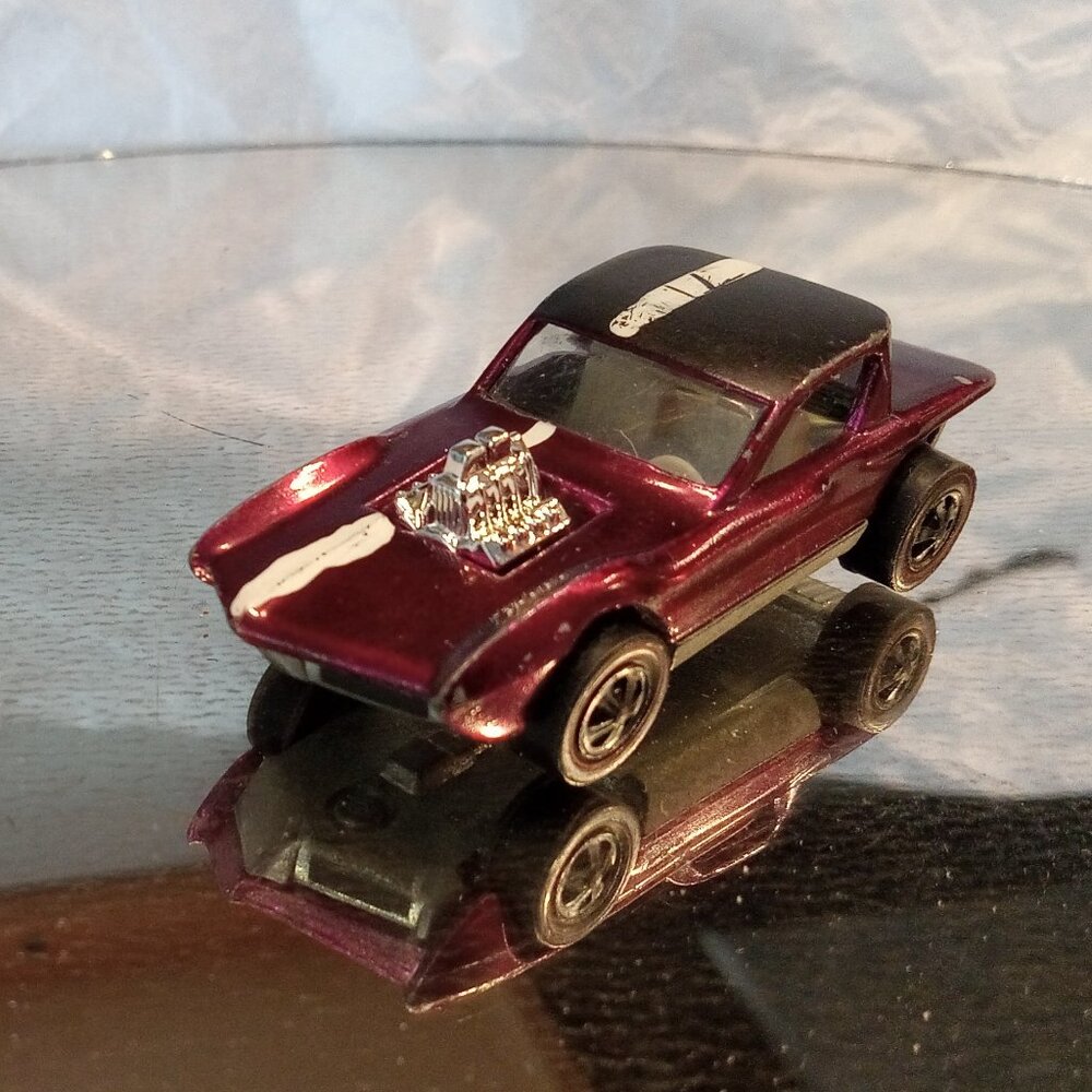 Hot Wheels Redline 1968 Python MAGENTA! - Picture 3 of 10